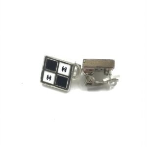 Coco Mark Earrings Black/White/Silver