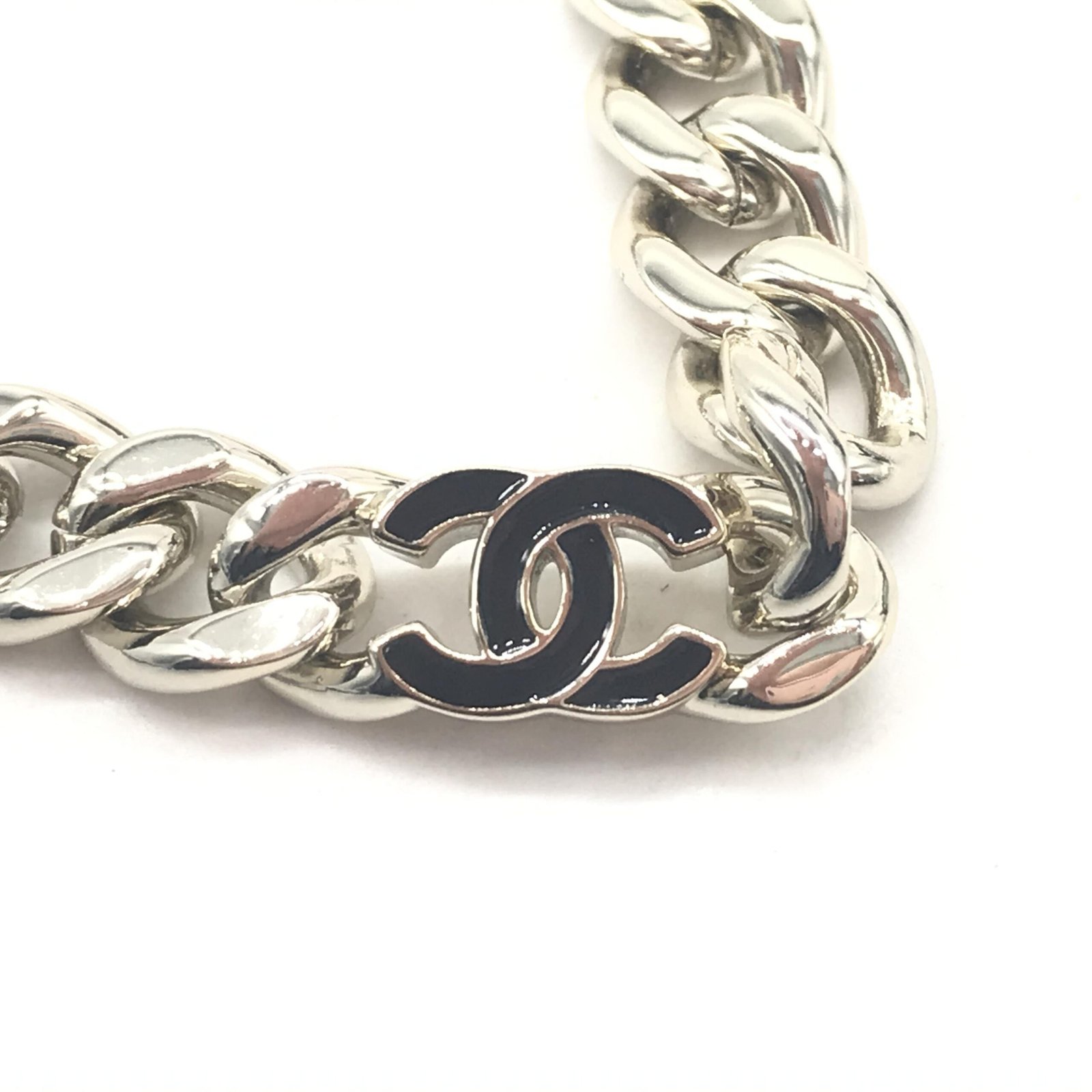 Silver Tone Curb Chain Link Necklace - Image 6