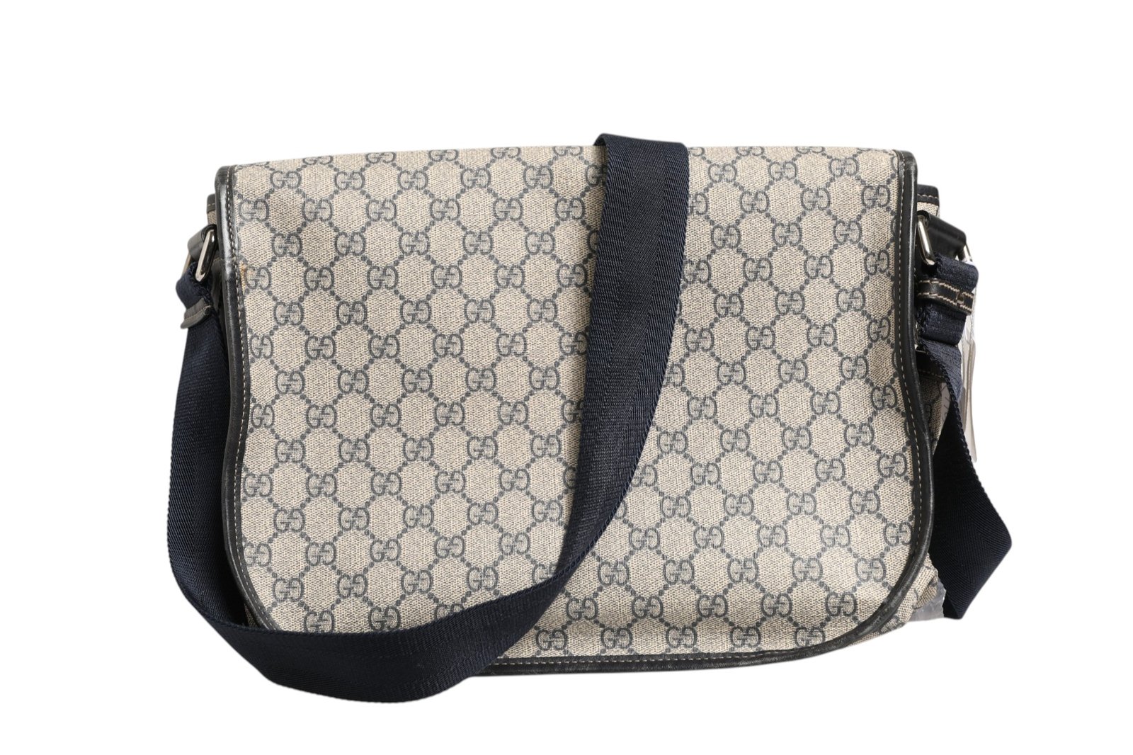Gucci GG Supreme Messenger Bag - Image 3