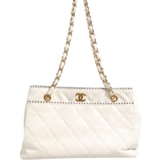 Shiny Calfskin Quilted Mini 22 White 1792563