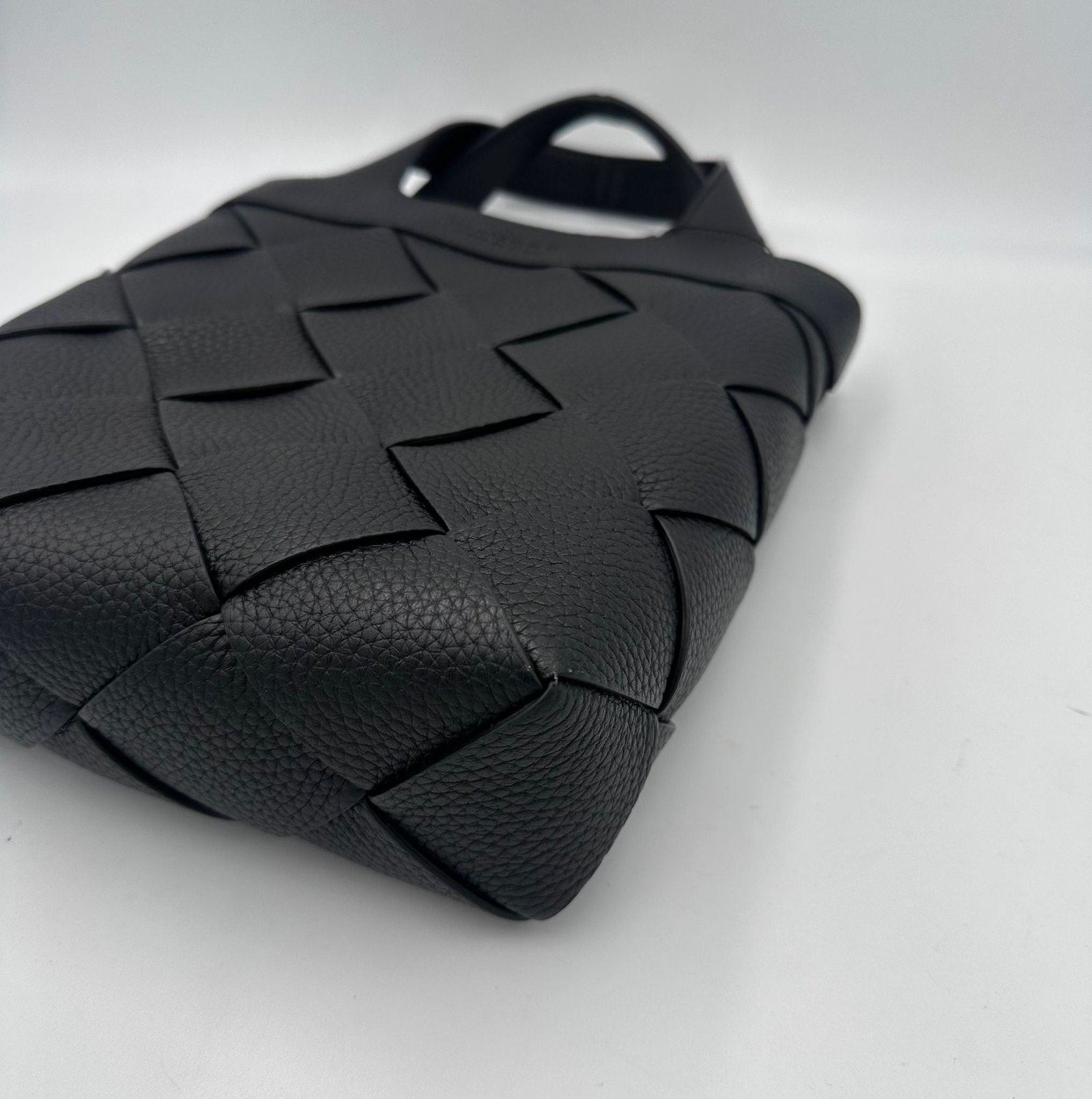 BOTTEGA VENETA Small DIAGO Black Handbag - Image 8
